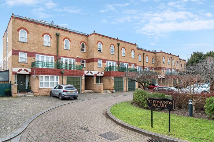 4 Bedroom Terraced House To Rent In St. Edmund's Square, Barnes, SW13