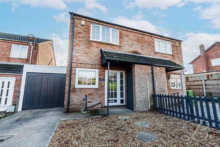 2 Bedroom Semi-Detached House For Sale In Sherwood Road, Rainworth, Mansfield, NG21