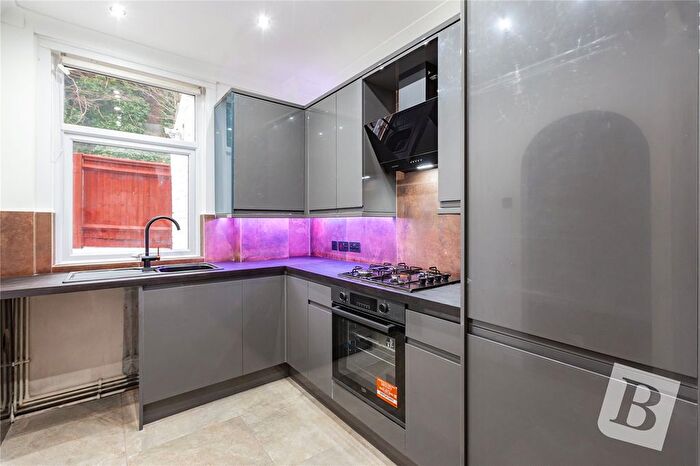 2 Bedroom Terraced House For Sale In Cross Lane East, Gravesend, Kent, DA12