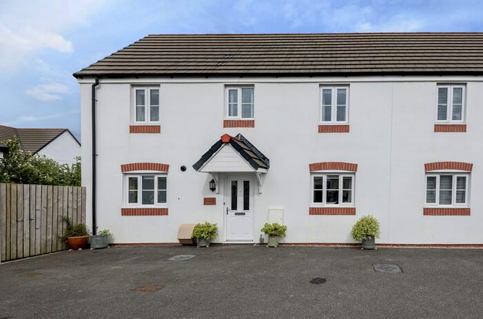 3 Bedroom Semi-Detached House For Sale In Kew Wav, Probus, Truro, Cornwall, TR2