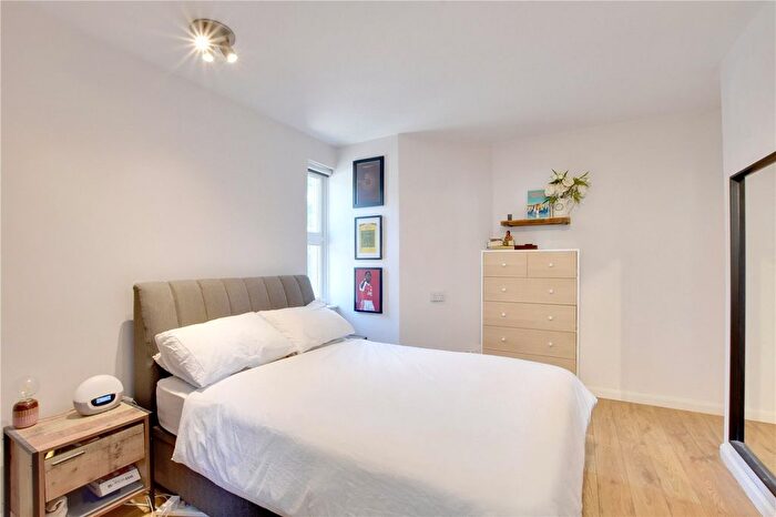 1 Bedroom Flat For Sale In Peabody Close, Devonshire Drive, Greenwich, London, SE10