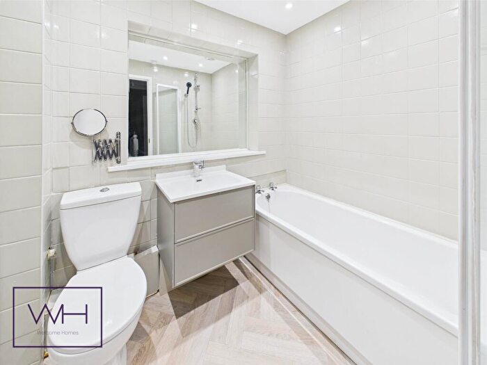 5 Bedroom House To Rent In Brook Way, Arksey, Doncaster, DN5