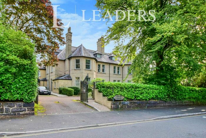 2 Bedroom Flat To Rent In Cavendish Road, Bowdon, WA14