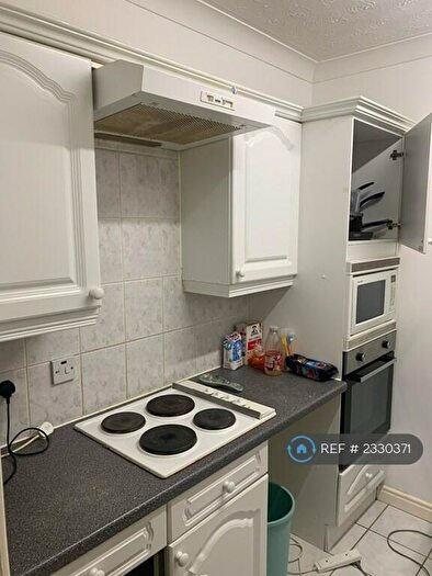 2 Bedroom Flat To Rent In City Road, Newcastle Upon Tyne, NE1