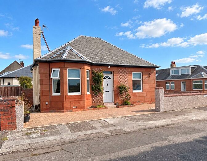 2 Bedroom Detached Bungalow For Sale In Whinfield Avenue, Prestwick, KA9