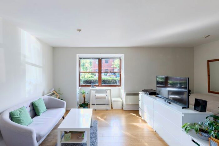 Studio To Rent In Holley Road, London, W3