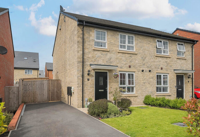 3 Bedroom Semi-Detached House For Sale In Hawthorn Road, Barrow, Clitheroe, Lanchashire, BB7