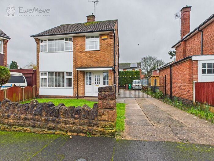 3 Bedroom Detached House For Sale In Kelstern Close, Nottingham, Nottinghamshire, NG8
