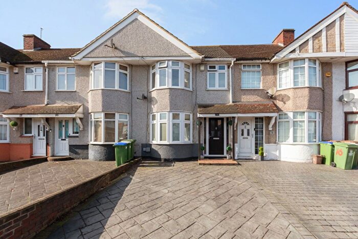 3 Bedroom Terraced House For Sale In Foots Cray Lane, Sidcup, DA14