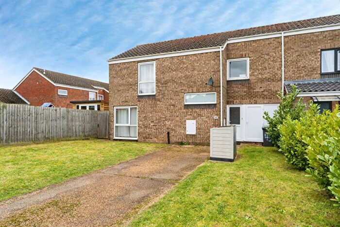 3 Bedroom End Of Terrace House For Sale In Radcliffe Road, Raf Lakenheath, Brandon, IP27