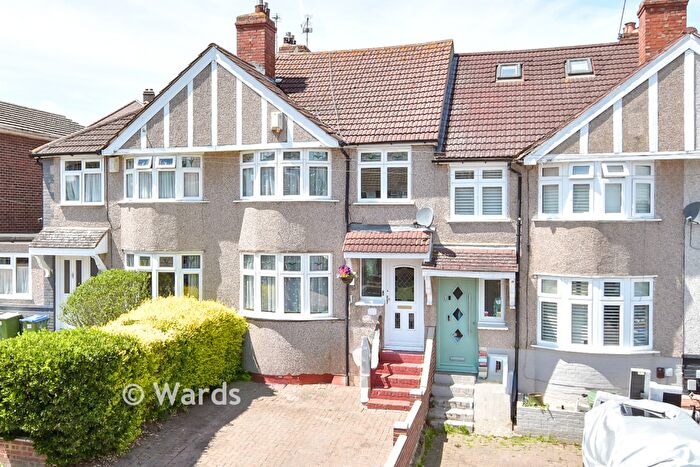 3 Bedroom Terraced House For Sale In Collindale Avenue, Erith, Kent, DA8