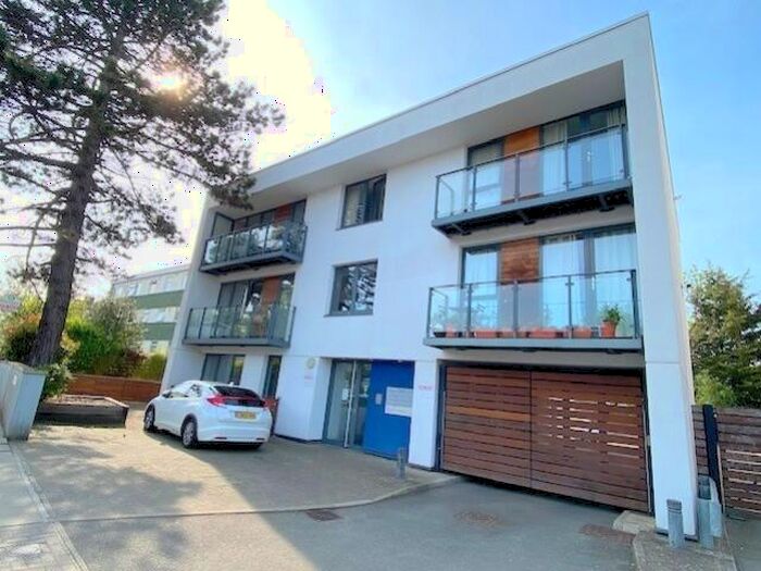 2 Bedroom Flat To Rent In Pine Court, Kenton Road, Harrow, Middlesex, HA3