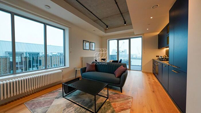 1 Bedroom Flat To Rent In Rendel House, London, E14