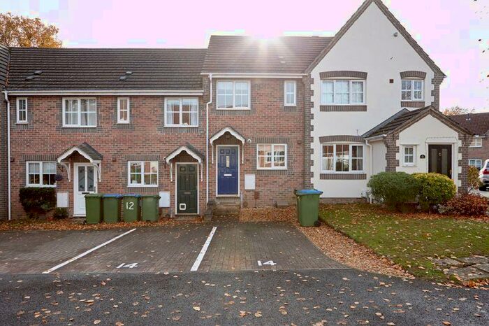 2 Bedroom Terraced House To Rent In John Bunyan Close, Whiteley, PO15