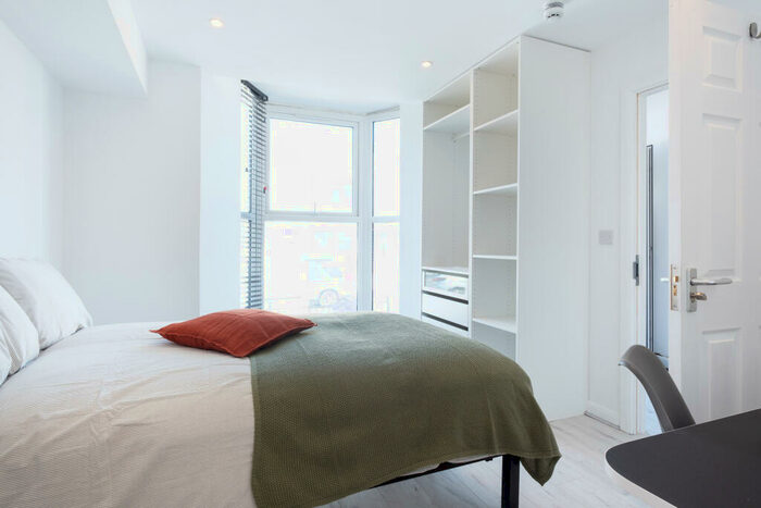 6 Bedroom Terraced House To Rent In St. Helens Avenue, Swansea, Wales, SA1