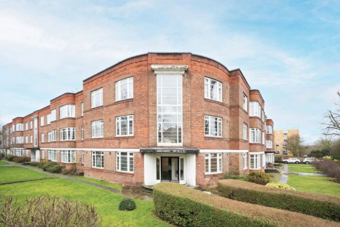 4 Bedroom Flat To Rent In Argyle Road, West Ealing, W13