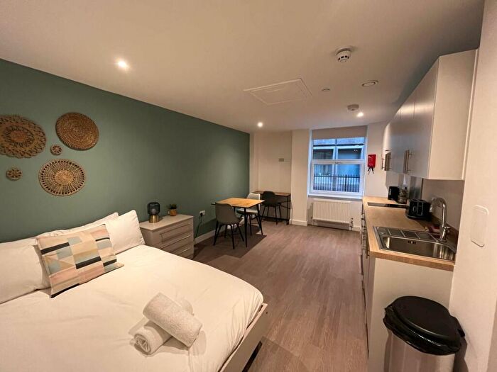 Studio To Rent In Redcross Street, Bristol, BS2