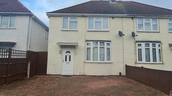 3 Bedroom Terraced House To Rent In Stuart Crescent, Hayes, Greater London, UB3