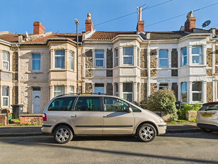 2 Bedroom Property For Sale In Byron Street, Redfield, Bristol, BS5