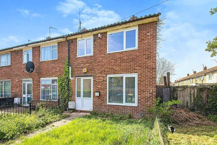 3 Bedroom Terraced House To Rent In Mottisfont Road, London, SE2