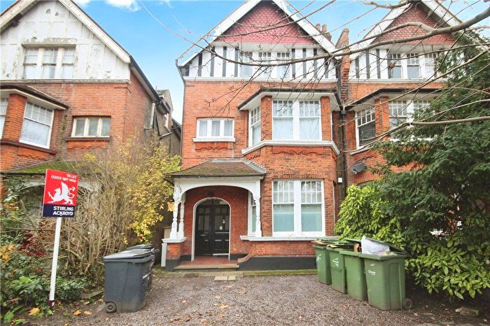 1 Bedroom Flat To Rent In Riggindale Road, London, SW16