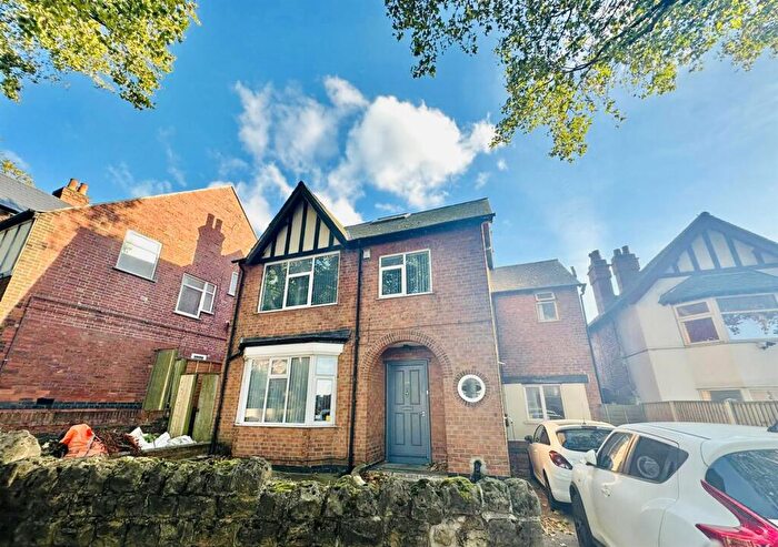 9 Bedroom House To Rent In Derby Road, Nottingham, NG7