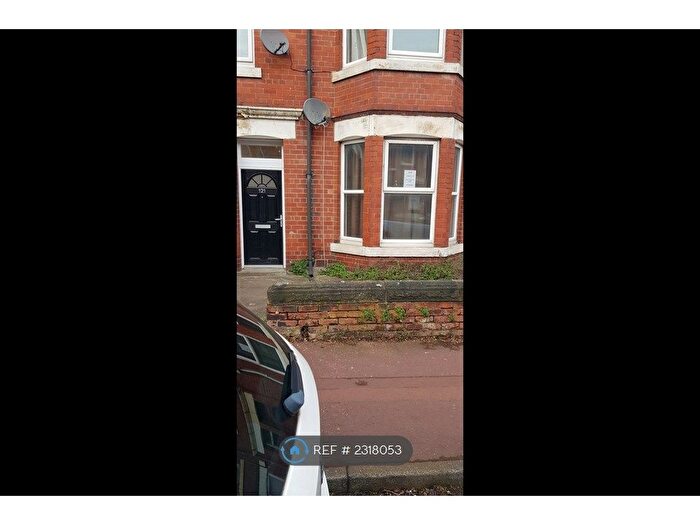 2 Bedroom Flat To Rent In Simonside Terrace, Newcastle Upon Tyne, NE6