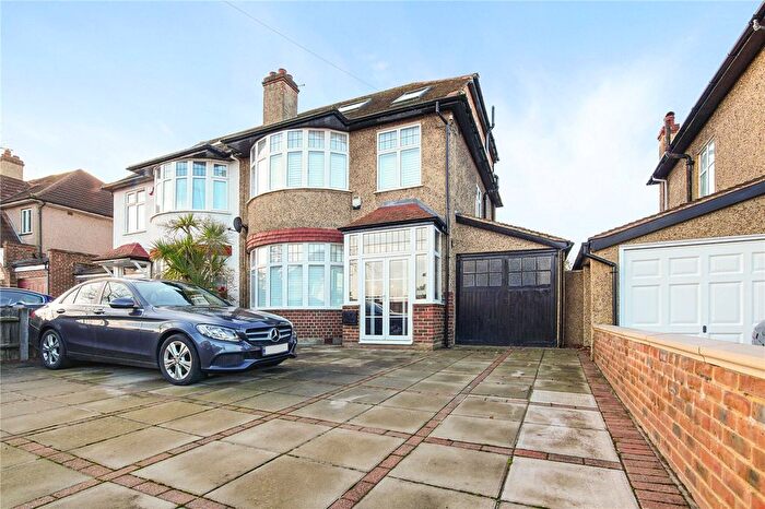 4 Bedroom Semi Detached House To Rent In East Way, Croydon, CR0