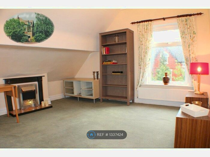 1 Bedroom Flat To Rent In Denby Lane (Off Wellington Rd. Nth.), Stockport, SK4