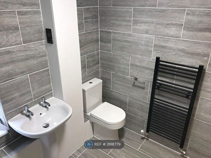 2 Bedroom Flat To Rent In Hazebrouck Court, Worting, Basingstoke, RG23
