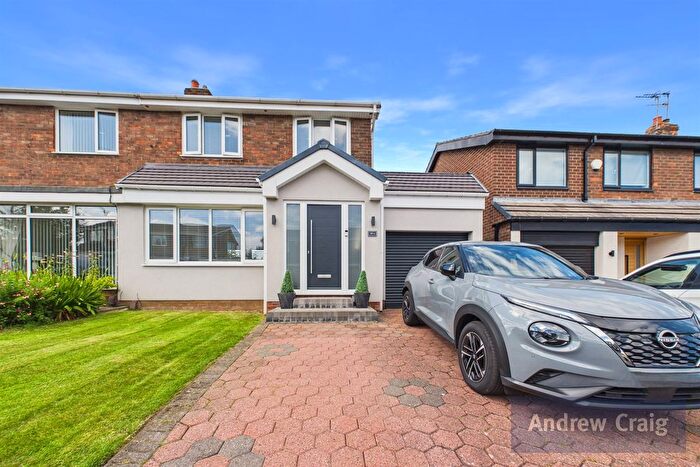 2 Bedroom Semi-Detached House For Sale In Oakfield Close, Sunderland, SR3