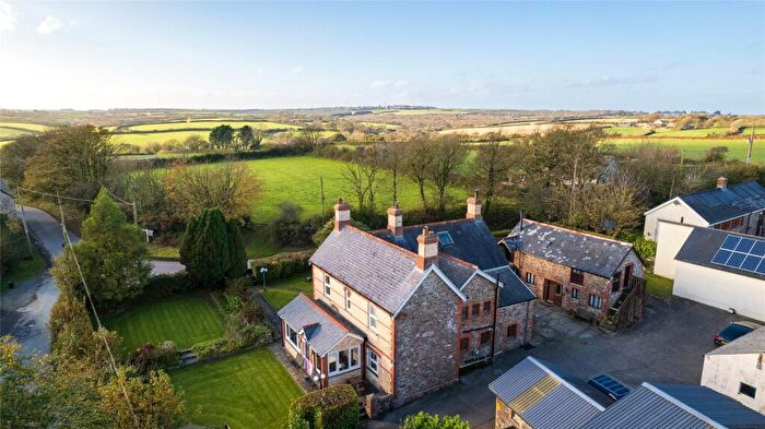 7 Bedroom Detached House For Sale In Cranford, Bideford, Devon, EX39