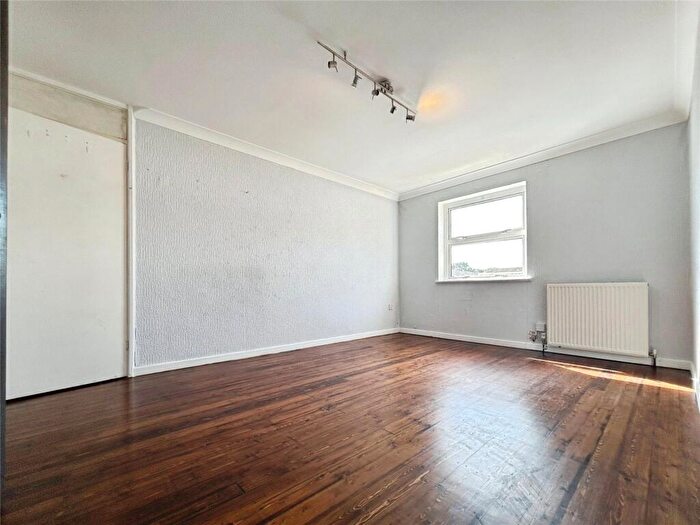 3 Bedroom Terraced House For Sale In Milwards, Harlow, Essex, CM19