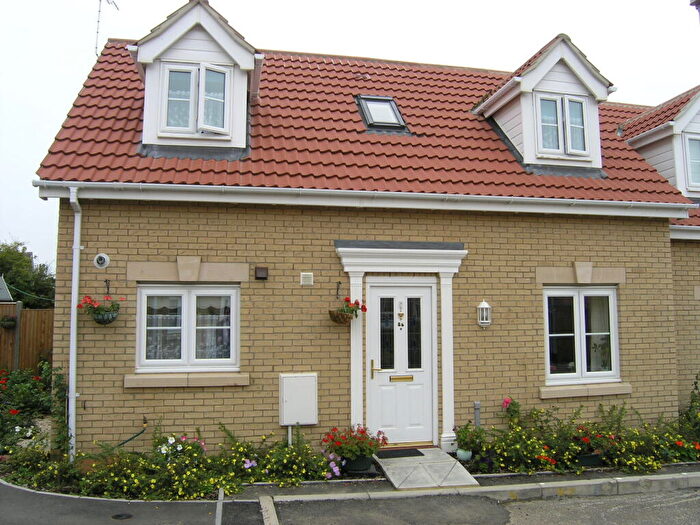 2 Bedroom Semi Detached House To Rent In St Andrews Close, Sutton, Ely, Cambs, CB6