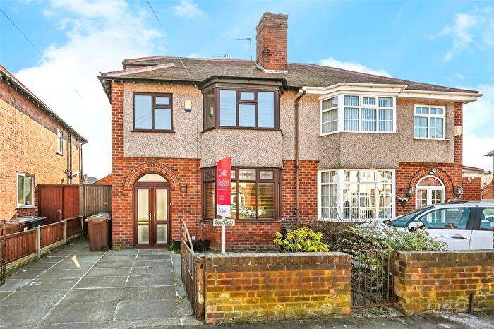 4 Bedroom Semi Detached House For Sale In Warwick Avenue, Crosby, Merseyside, L23