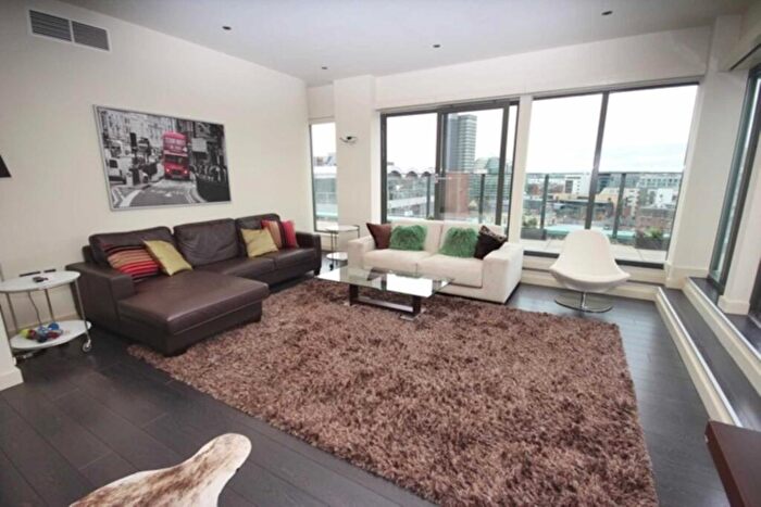 3 Bedroom Apartment For Sale In Church Street, Manchester, M4