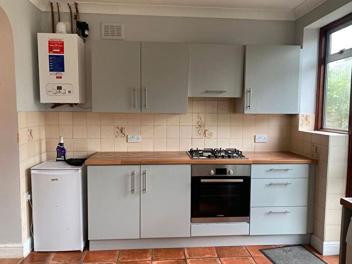 3 Bedroom Semi-Detached House To Rent In Boxtree Road, Harrow, HA3