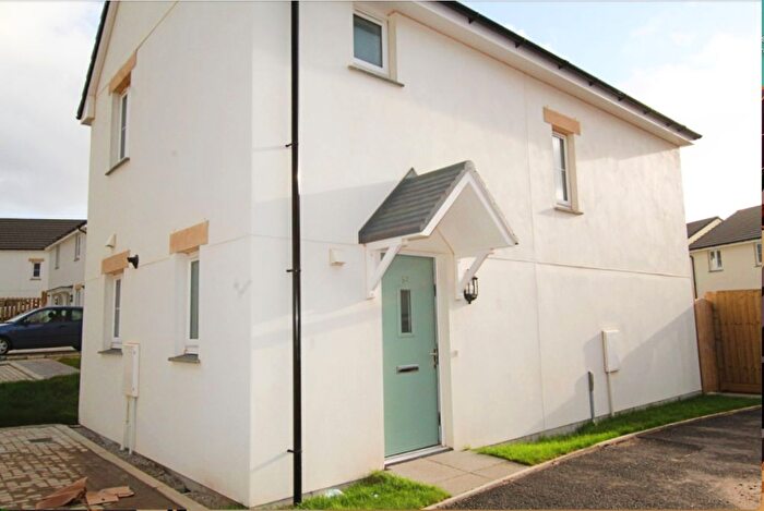 3 Bedroom Semi-Detached House To Rent In Chivilas Road, Camborne, TR14