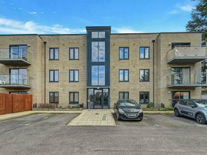 2 Bedroom Flat To Rent In Edeva Court, CB1