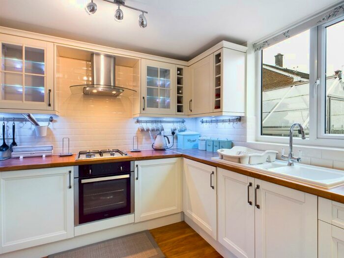 3 Bedroom Terraced House To Rent In Surrey, KT16