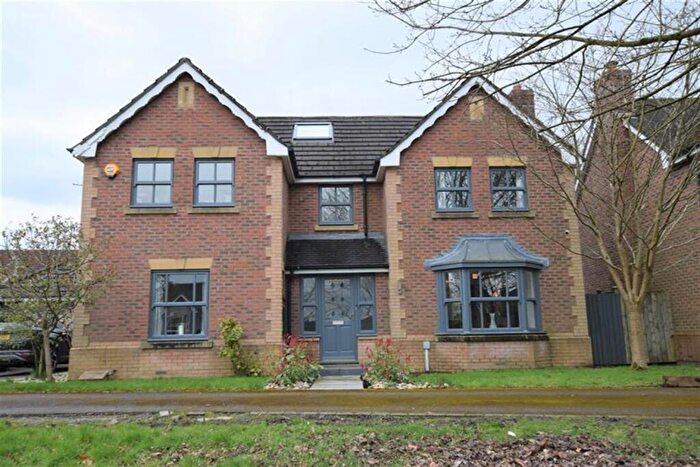 5 Bedroom Detached House To Rent In Chepstow Close, Macclesfield, SK10