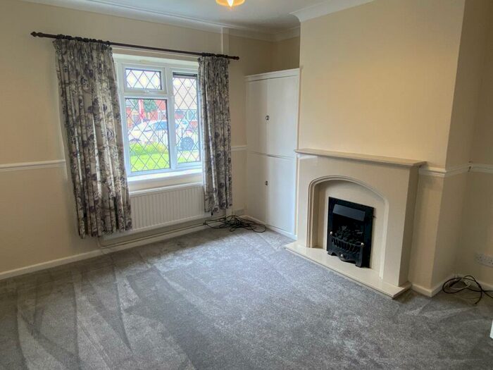 2 Bedroom Semi-Detached Bungalow To Rent In Wong Lane, Tickhill, DN11