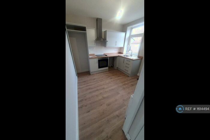 3 Bedroom Terraced House To Rent In Holdroyds Yard, Dodworth, Barnsley, S75