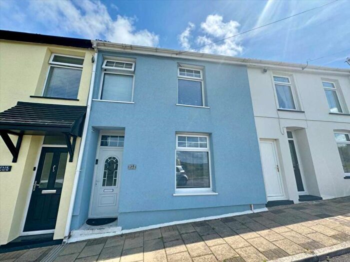 3 Bedroom Terraced House For Sale In Fairview, Porth, CF39
