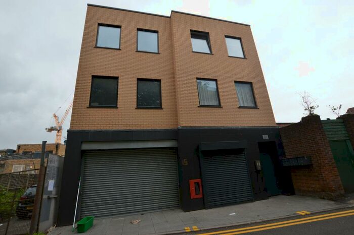 1 Bedroom Apartment To Rent In Cranbrook Mews, Walthamstow, E17