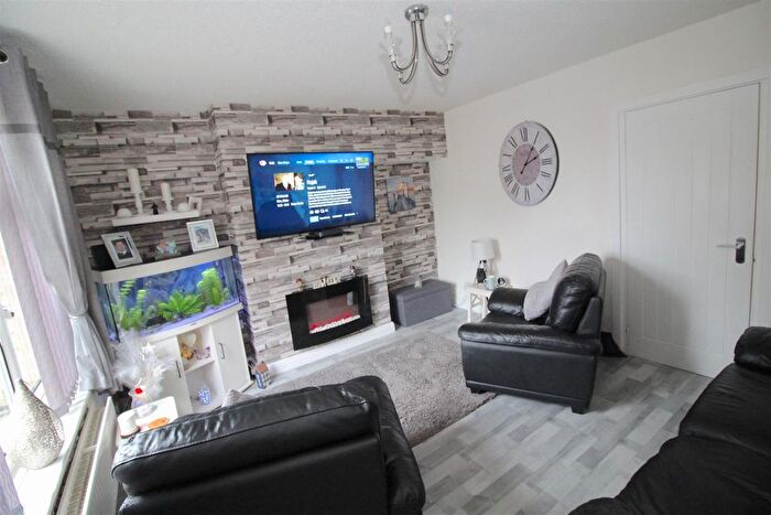 3 Bedroom Terraced House For Sale In Wyndhurst Road, Stechford, Birmingham, B33