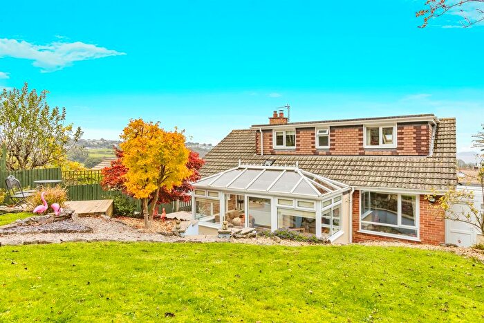 4 Bedroom Detached Bungalow For Sale In Lower Fowden, Paignton, TQ4