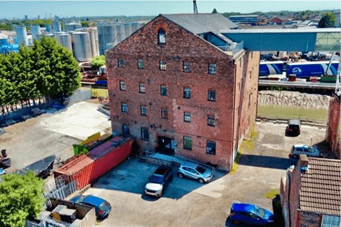 1 Bedroom Flat To Rent In Flat, High Flags Mill, Wincolmlee, HU2