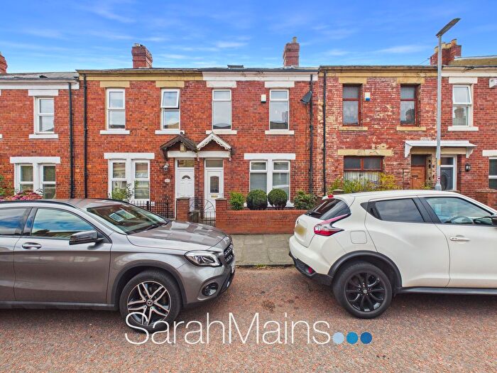 4 Bedroom Terraced House For Sale In Eastbourne Avenue, Gateshead, NE8