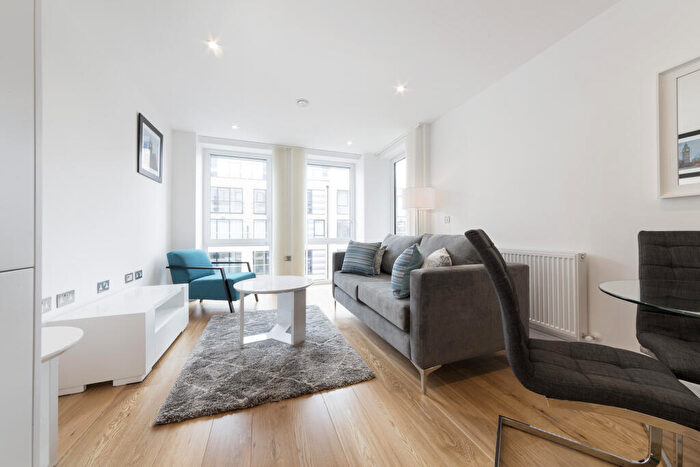 2 Bedroom Apartment To Rent In West Court, Grove Place, London, SE9